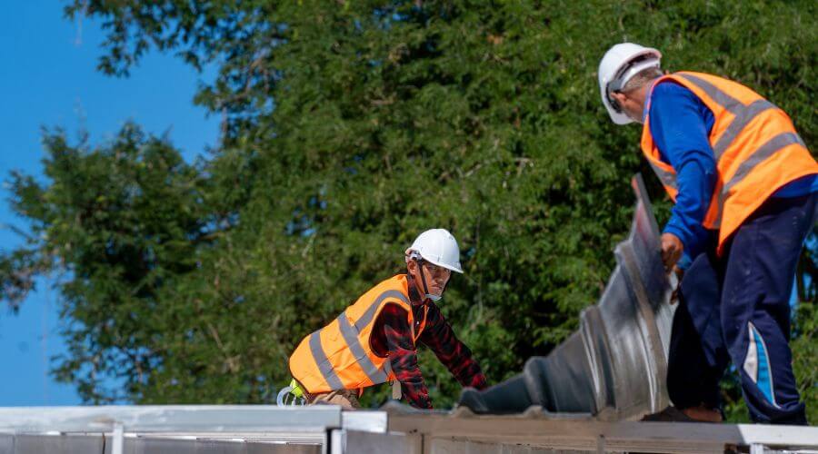 Professional residential roofers in Fernwood, ID